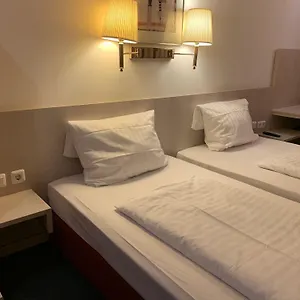 ** Hotel New Fair Messe Deutschland
