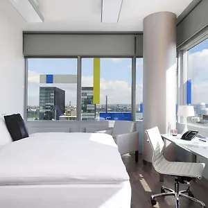 https://innside-duesseldorf-hafen.topcolognehotels.com
